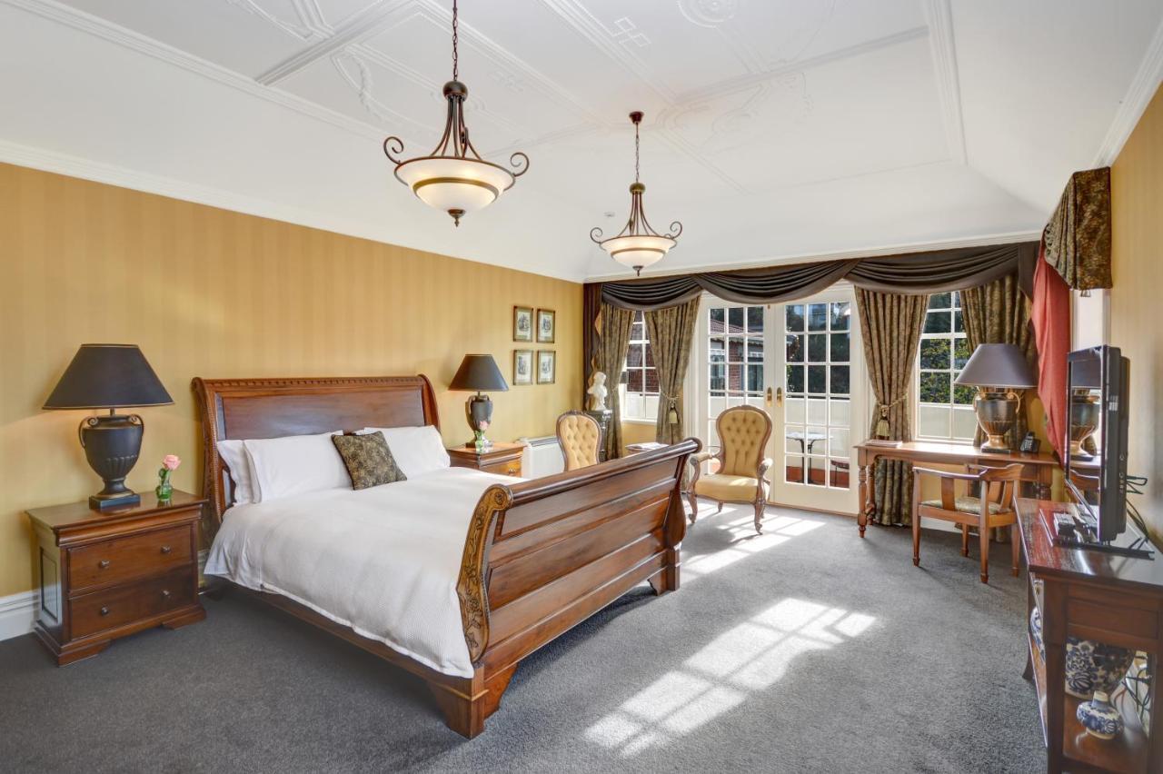 Fletcher Lodge Mosgiel Exteriör bild